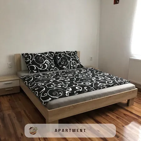 Apartmanovy Dom *
