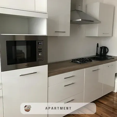 Apartmanovy Dom *