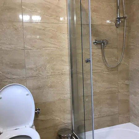 Apartmanovy Dom * Visnove